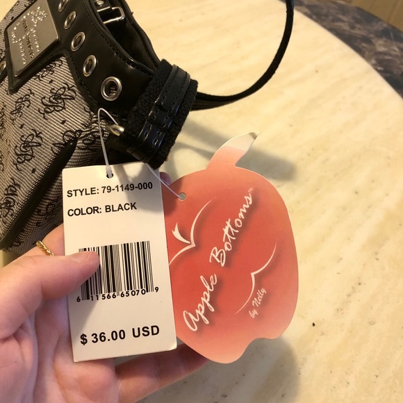 New Apple Bottoms Mini Shoulder Bag - Picture 9 of 9